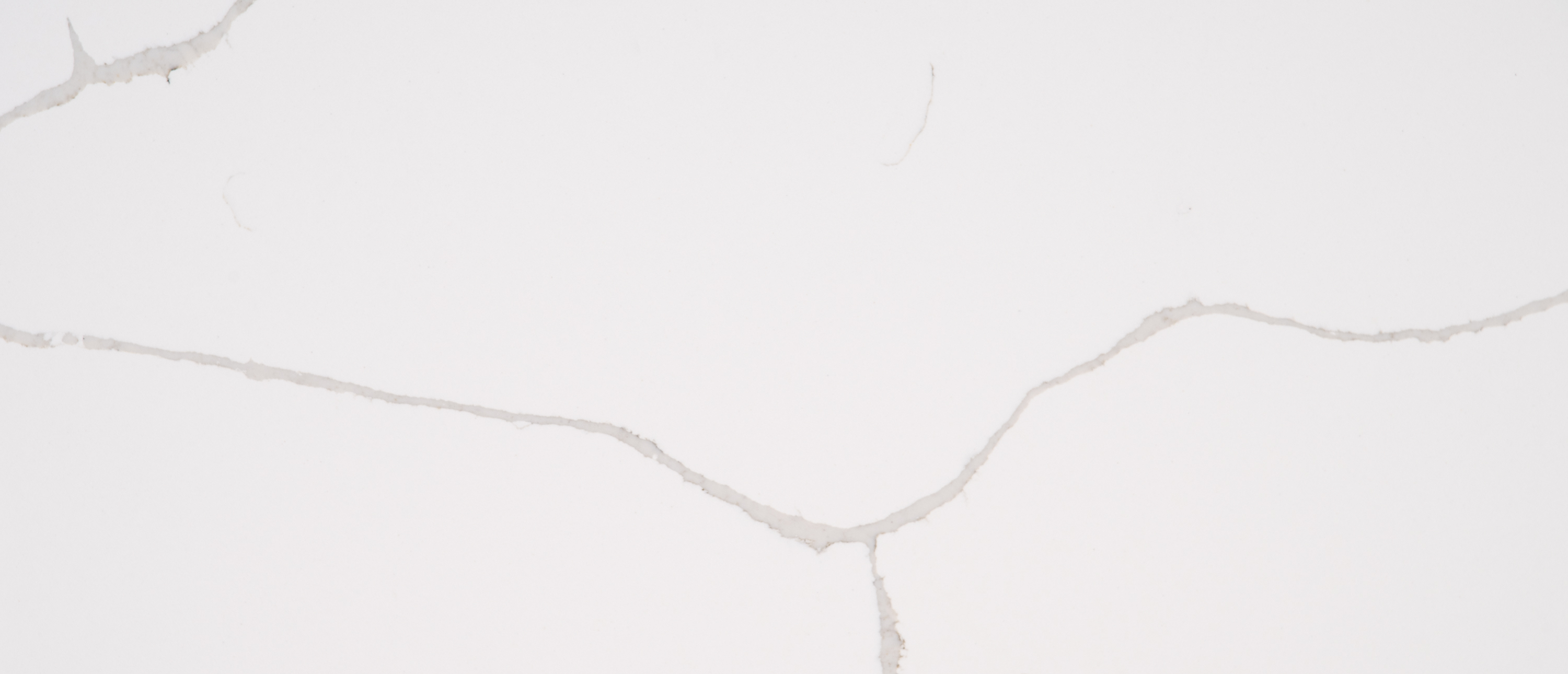 Calacatta Classique quartz detail