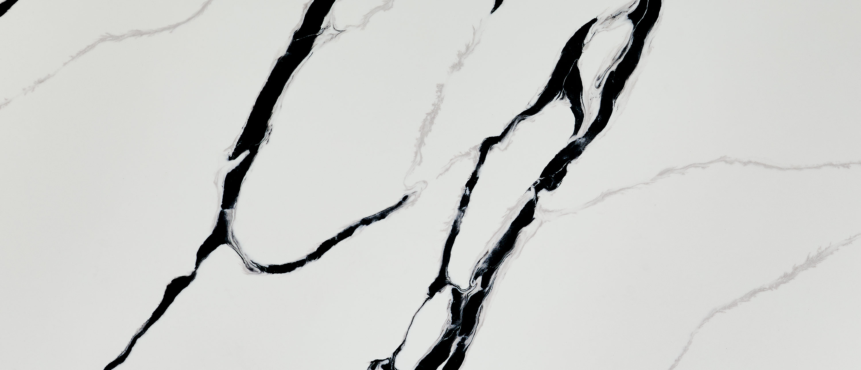 Calacatta Lumanyx quartz detail