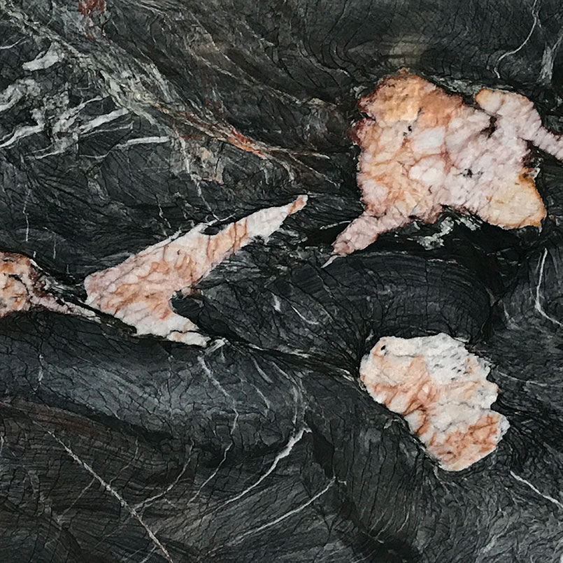 Crytos quartzite detail